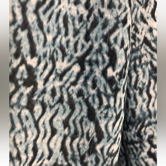 Women’s Michael Kors Blue Printed Long Sleeve Blouse Size S - Picture 8 of 11